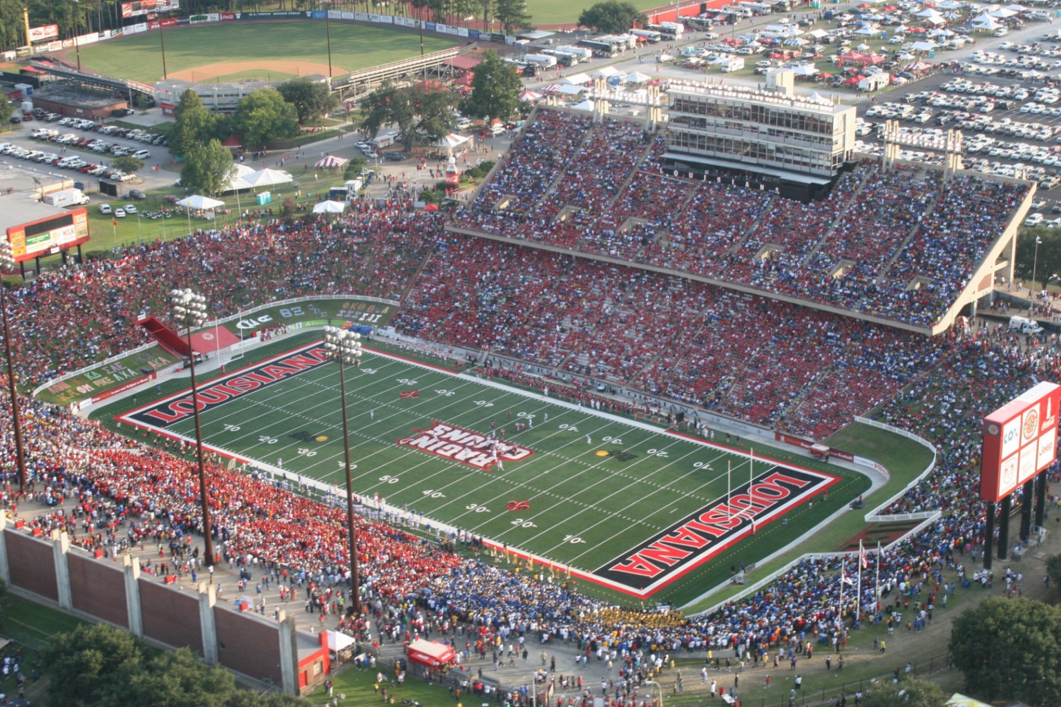 Name:  CajunField-1529091256947-2569525095.jpg
Views: 418
Size:  807.9 KB